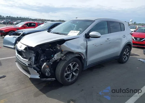 2020 Kia Sportage Lx z USA, uszkodzony, nr VIN KNDPM3AC3L7747083